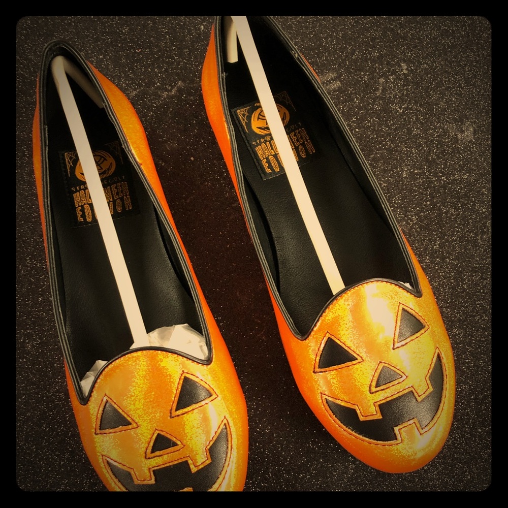 New Strange Cvlt Jack-O-Lanterns Flats Size 9